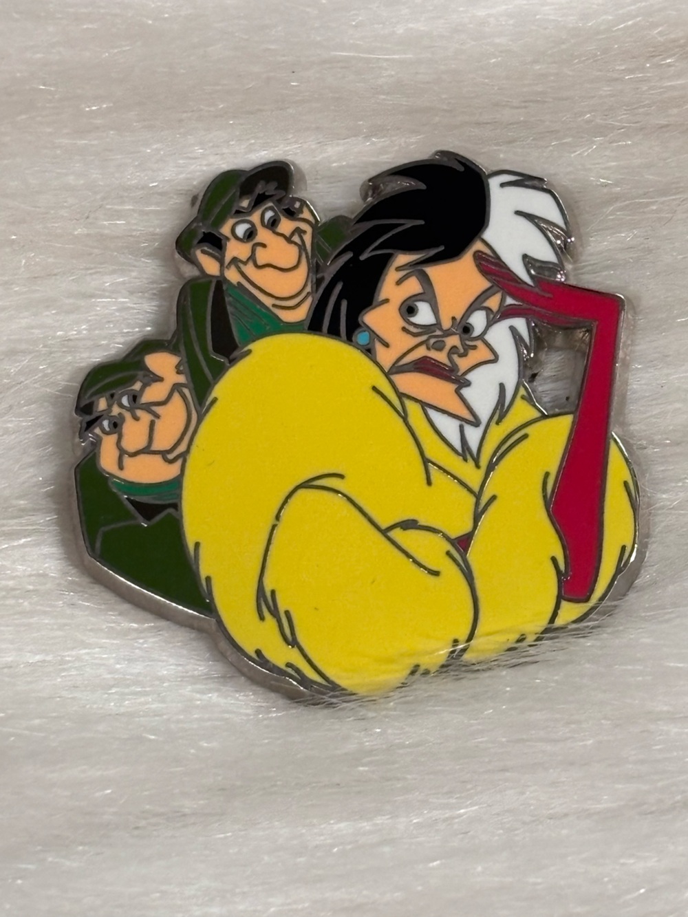 2010 Disney Villains Pin Cruella De Vil Horace & Jasper 101 Dalmatians